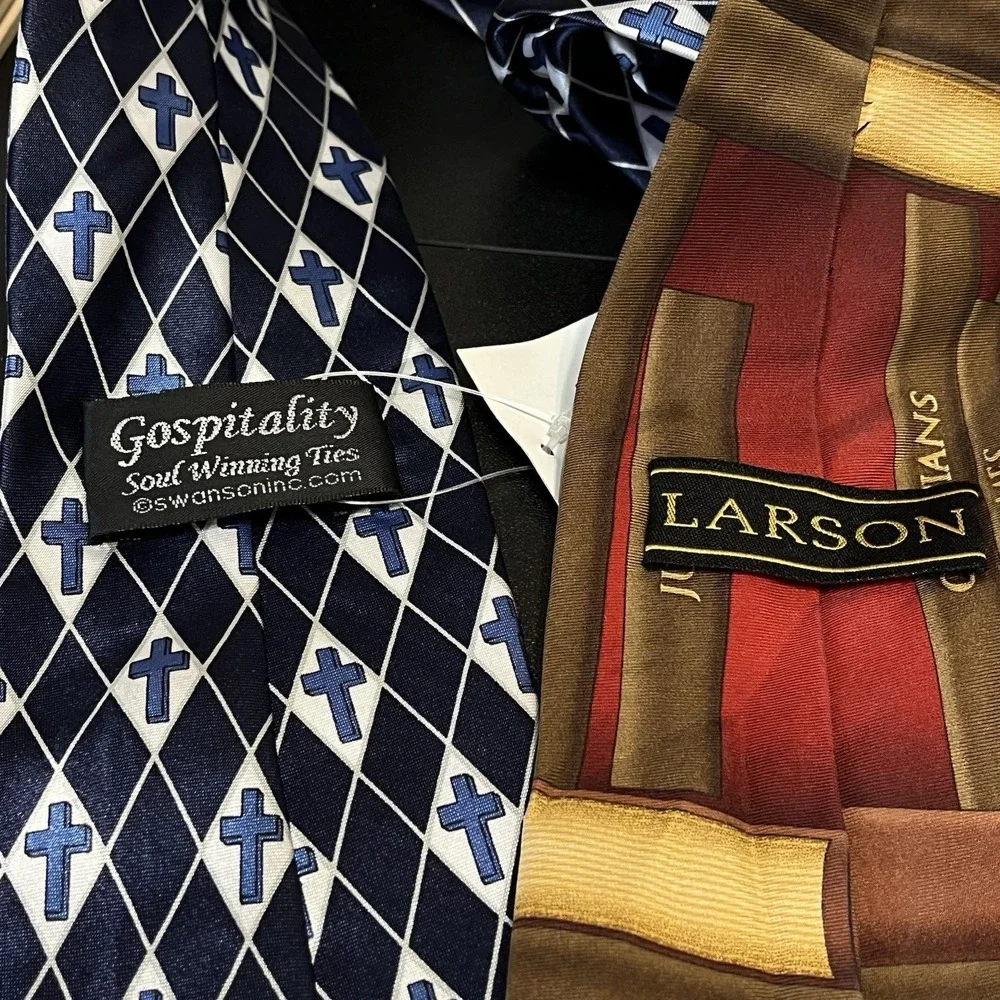 Larson Bible Book Silk Tie 56